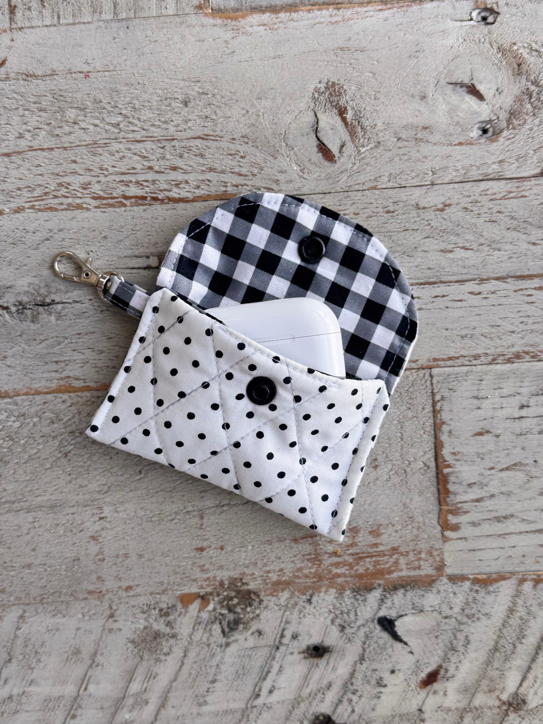 Polka Dot AirPod case